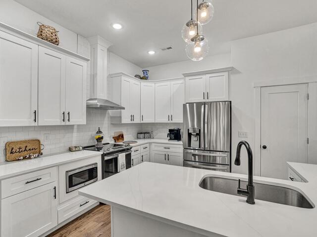 Photo of 165 Lake Bowen Drive