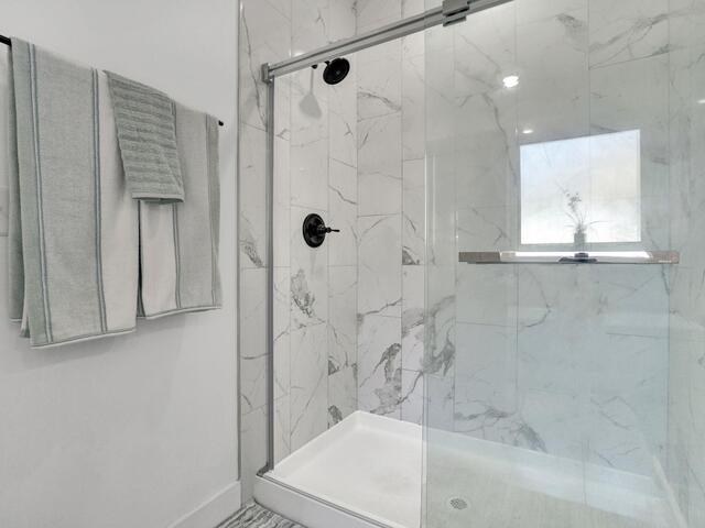 Photo of 165 Lake Bowen Drive