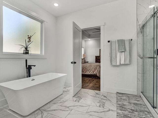 Photo of 165 Lake Bowen Drive
