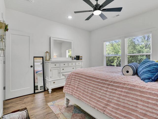 Photo of 165 Lake Bowen Drive