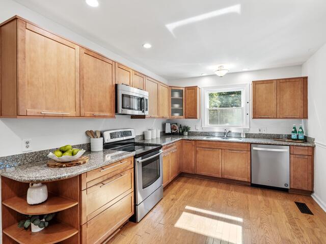 Photo of 4 Elizabeth Drive