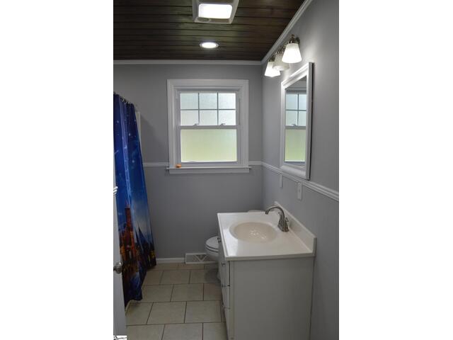 Photo of 1006 Hampton Road