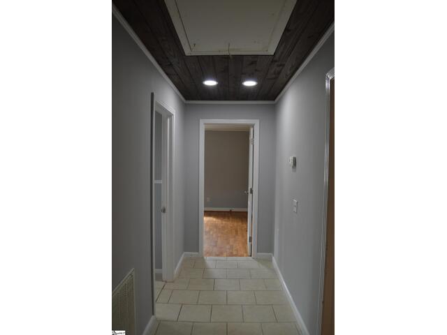 Photo of 1006 Hampton Road