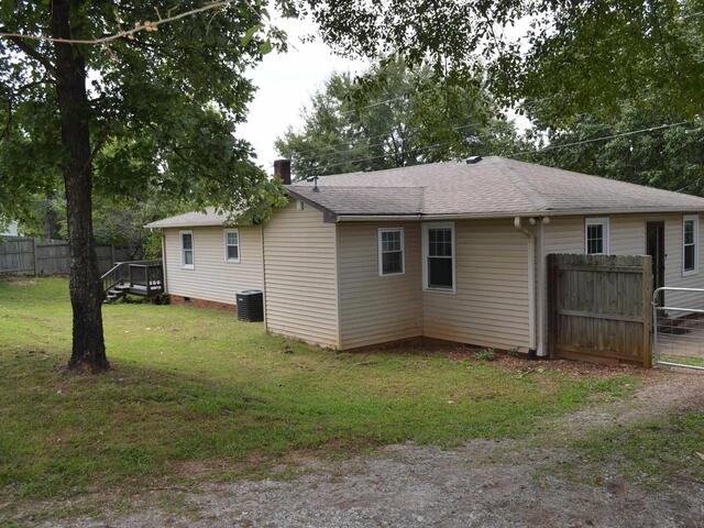 Photo of 1006 Hampton Road