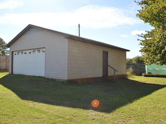 Photo of 1006 Hampton Road