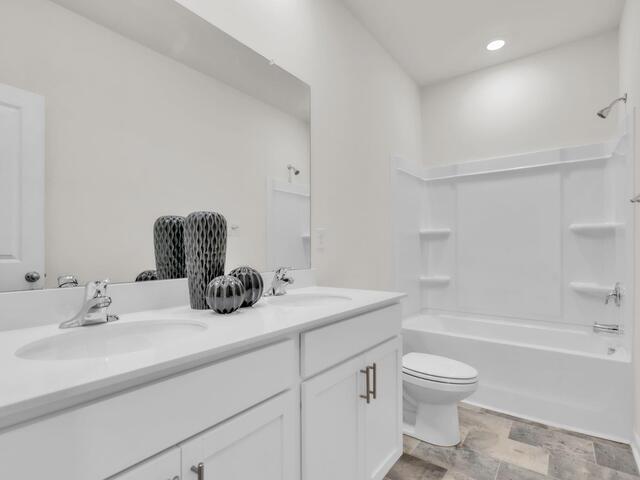 Photo of 1088 Longstone Way