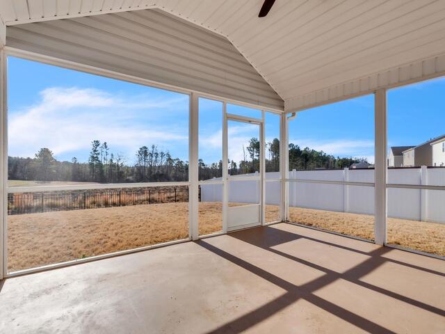 Photo of 1088 Longstone Way