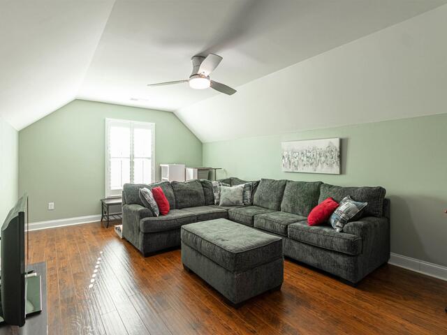 Photo of 14 KITTERY Drive