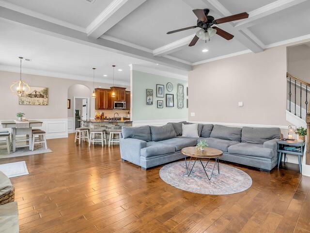 Photo of 209 Tuscany Falls Drive