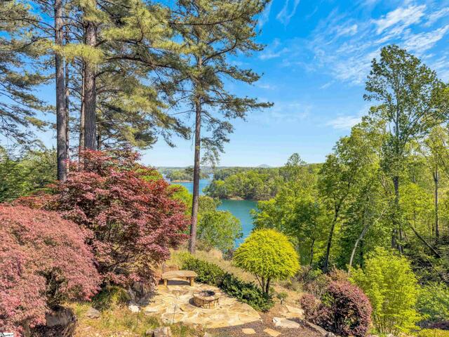Photo of 411 Evergreen Trail