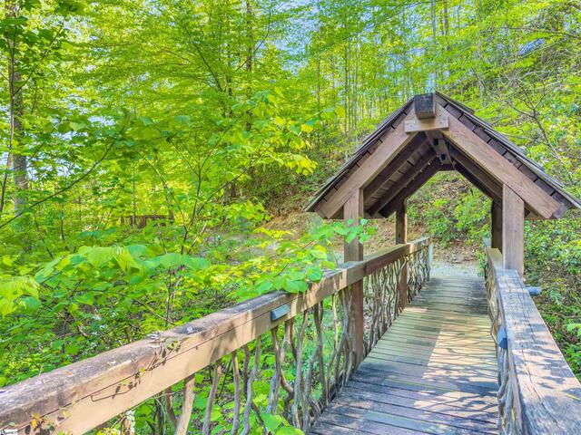 Photo of 411 Evergreen Trail