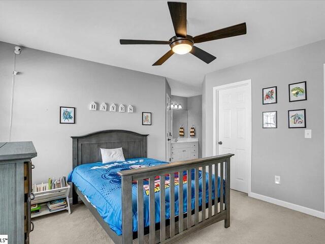 Photo of 4 Hoptree Drive