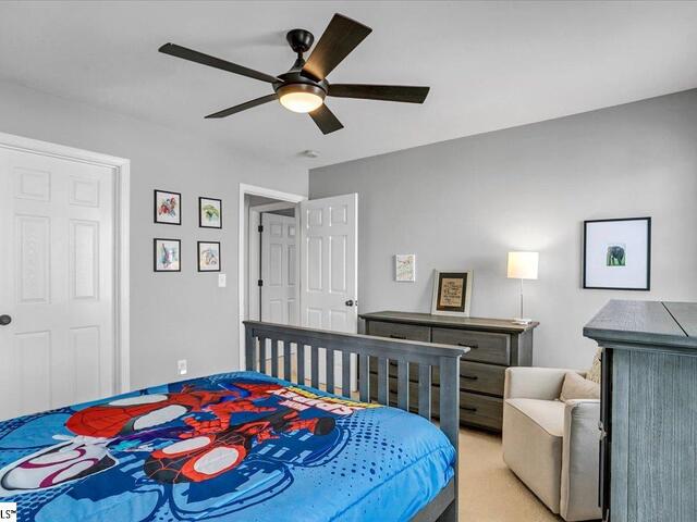 Photo of 4 Hoptree Drive