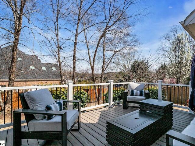 Photo of 4 Hoptree Drive