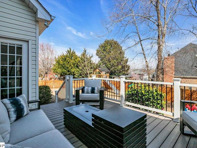 Photo of 4 Hoptree Drive