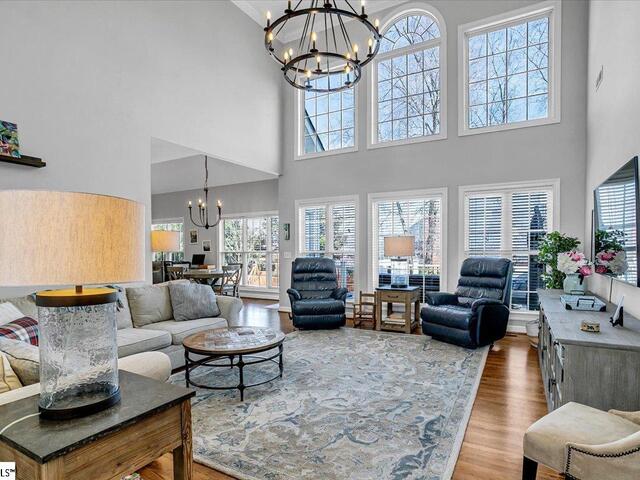 Photo of 4 Hoptree Drive