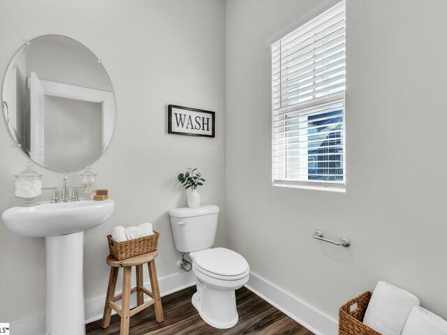 Photo of 150 Bromes Way