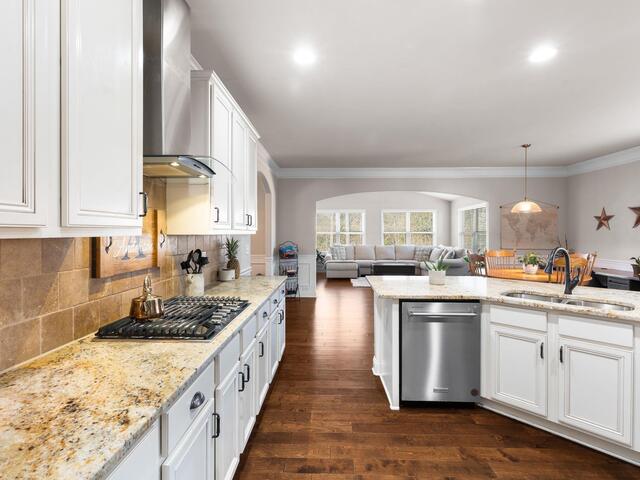 Photo of 420 Combahee Court