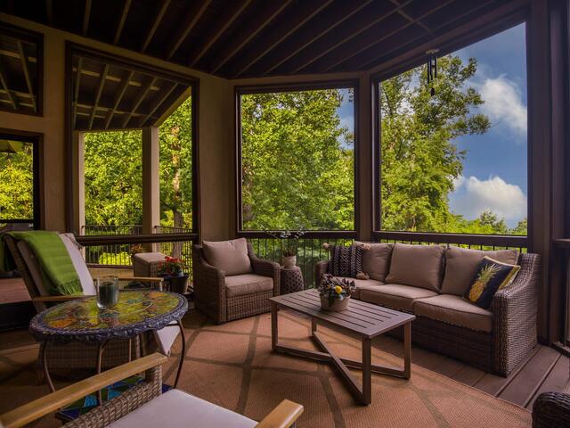 Photo of 10 Spring Creek Trail