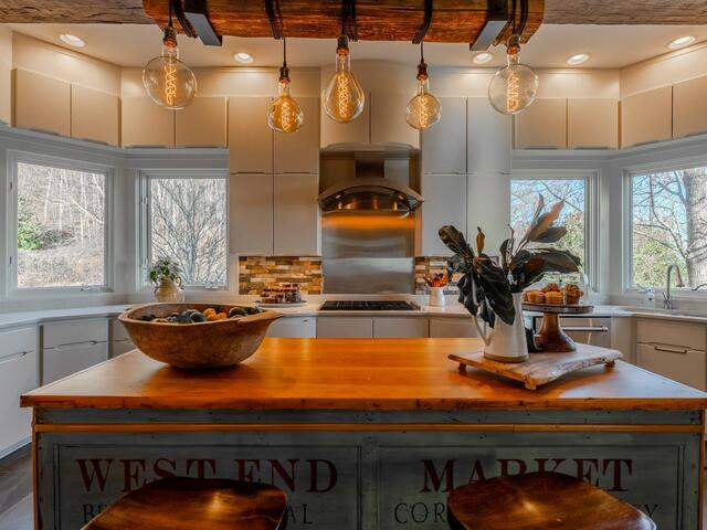 Photo of 10 Spring Creek Trail