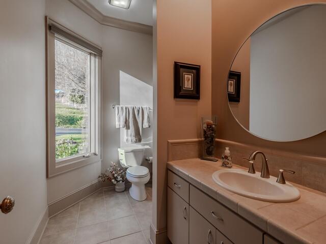 Photo of 10 Spring Creek Trail