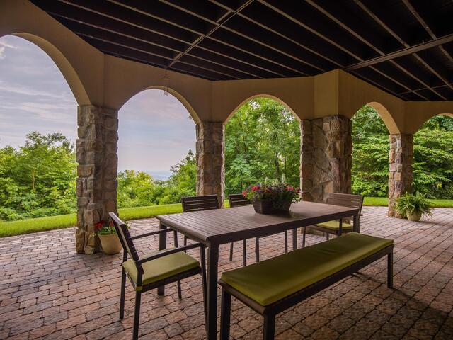 Photo of 10 Spring Creek Trail