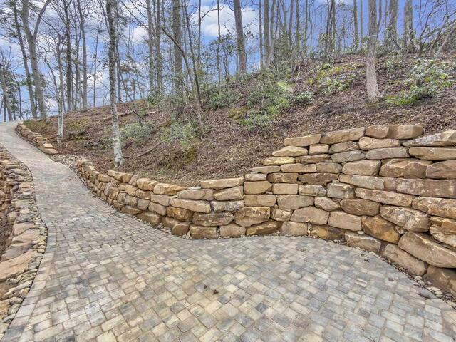 Photo of 731 Barberry Court