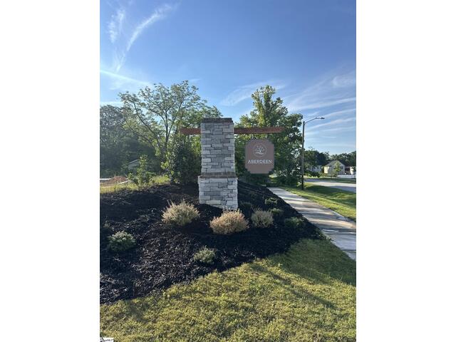 Photo of 114 McLauren Place
