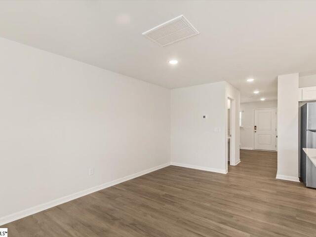 Photo of 114 McLauren Place