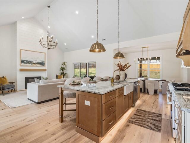 Photo of 118 Mt. Vernon Circle