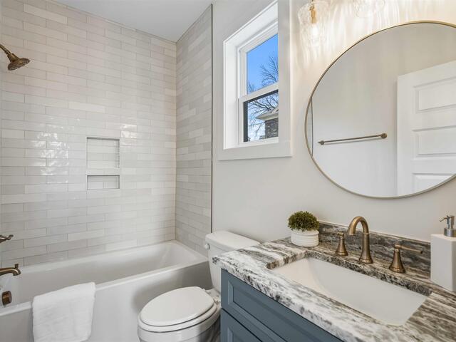 Photo of 118 Mt. Vernon Circle