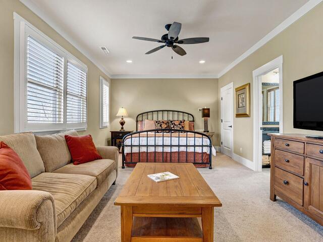 Photo of 304 Lake hills Lane