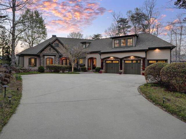 Photo of 304 Lake hills Lane