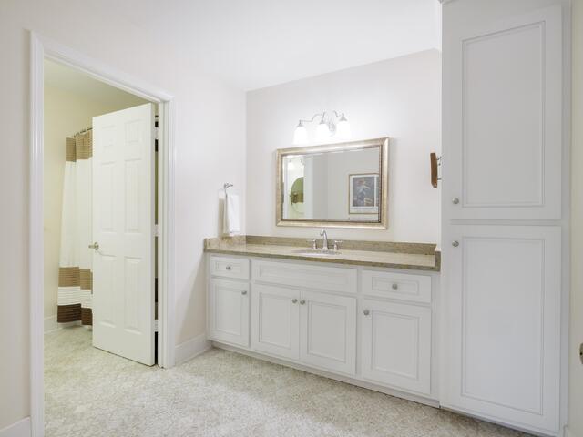 Photo of 512 Devenger Road