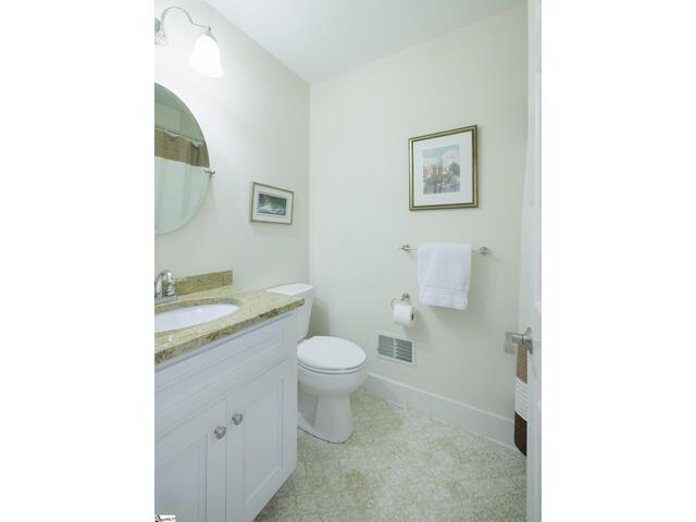Photo of 512 Devenger Road