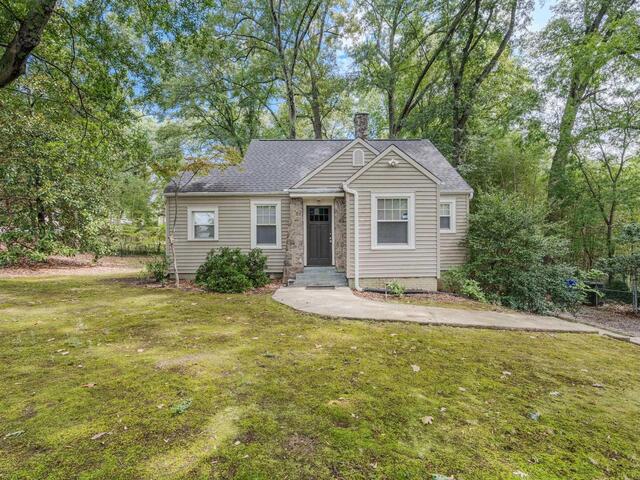 Photo of 301 Brookwood Drive