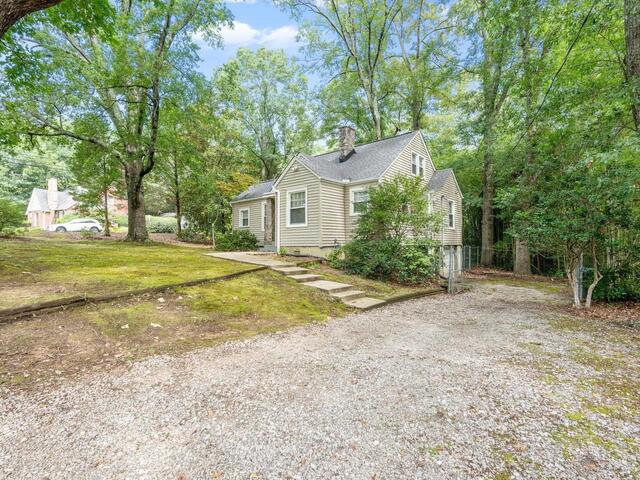Photo of 301 Brookwood Drive