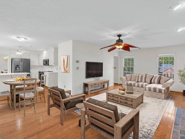 Photo of 528 Brittany Park