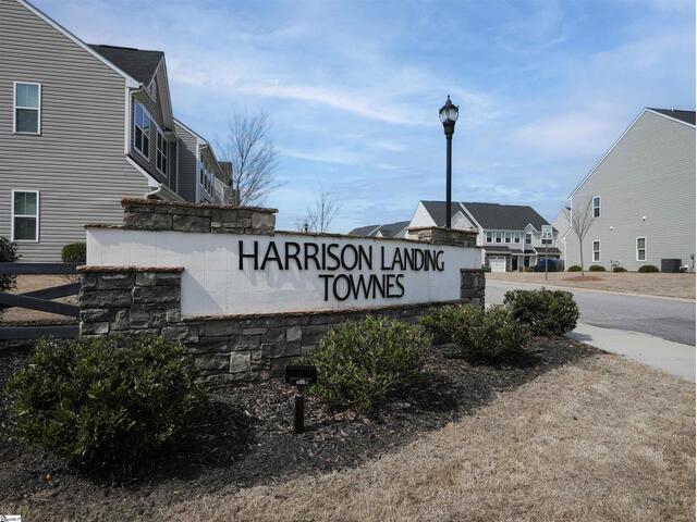 Photo of 208 Roudwood