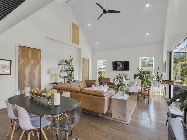 Photo of 562 Club Drive