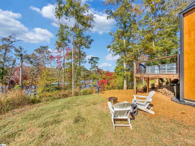 Photo of 562 Club Drive