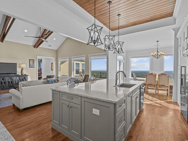 Photo of 19 Tropicana Court