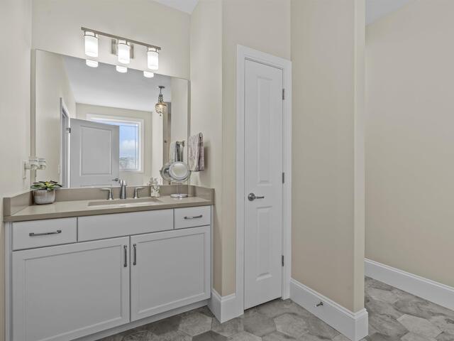 Photo of 19 Tropicana Court