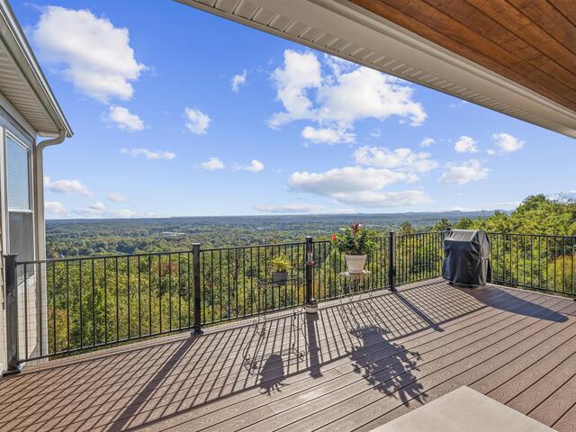 Photo of 19 Tropicana Court