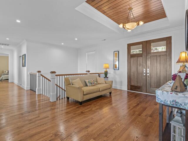 Photo of 19 Tropicana Court