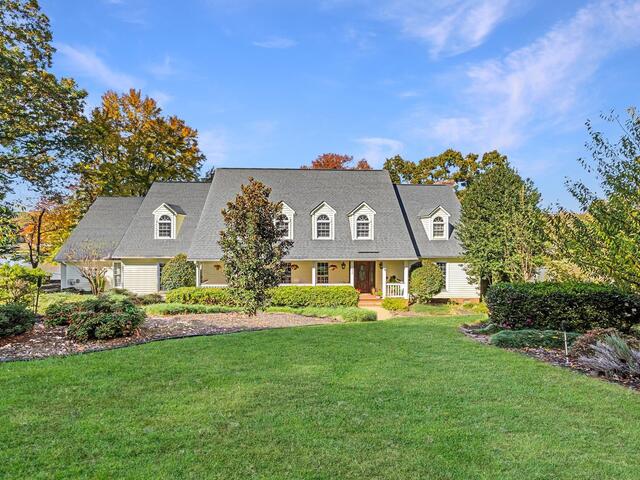 Photo of 317 E Killarney Lake