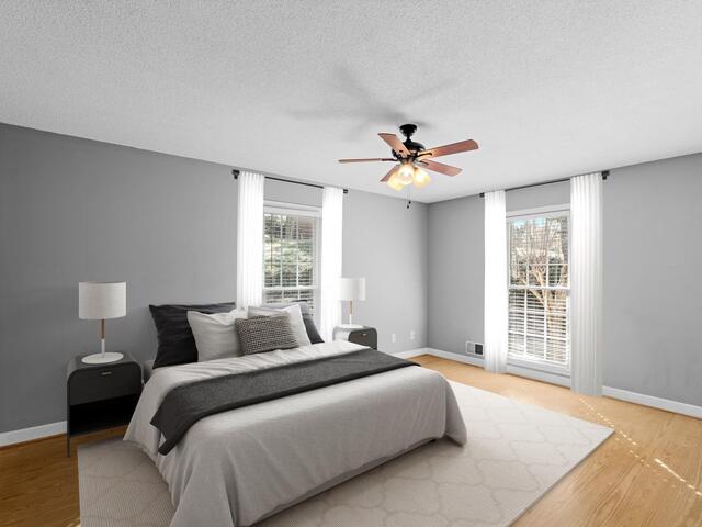 Photo of 317 E Killarney Lake