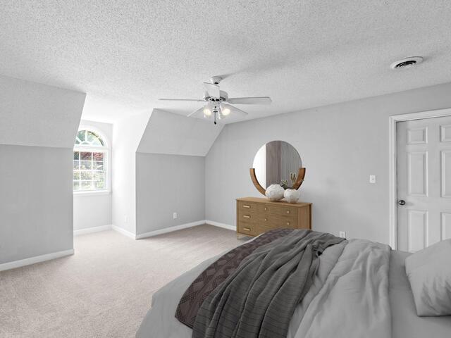 Photo of 317 E Killarney Lake