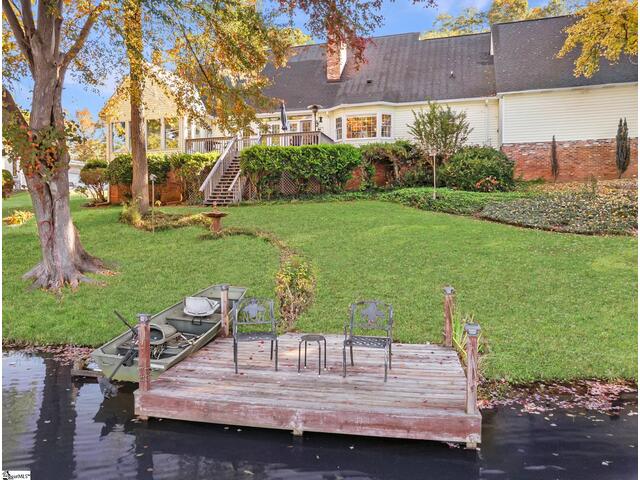 Photo of 317 E Killarney Lake