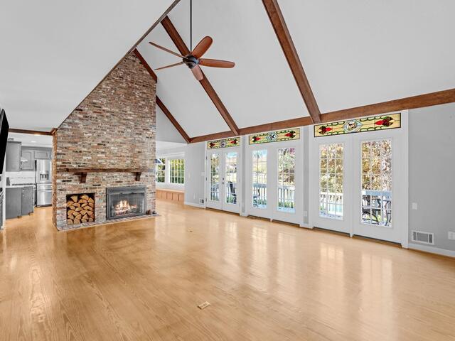 Photo of 317 E Killarney Lake